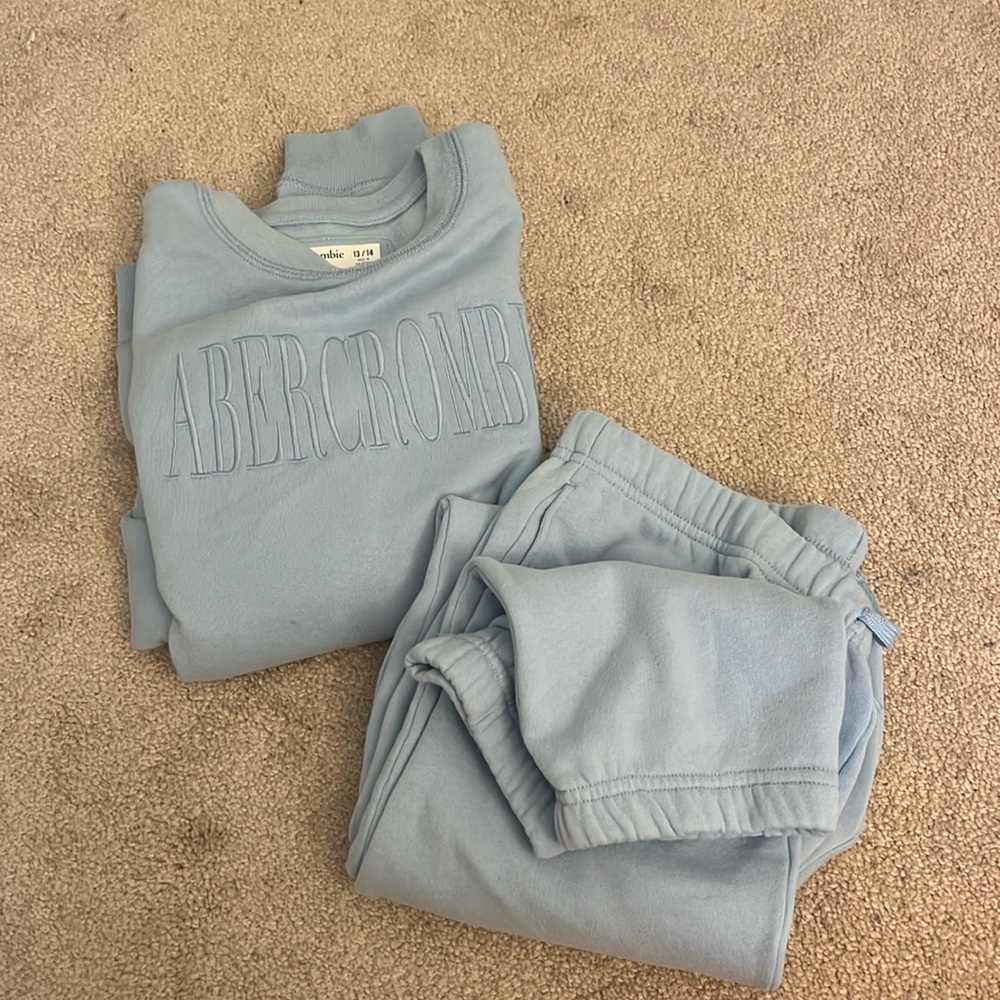 Abercrombie Kids Blue Sweatset
